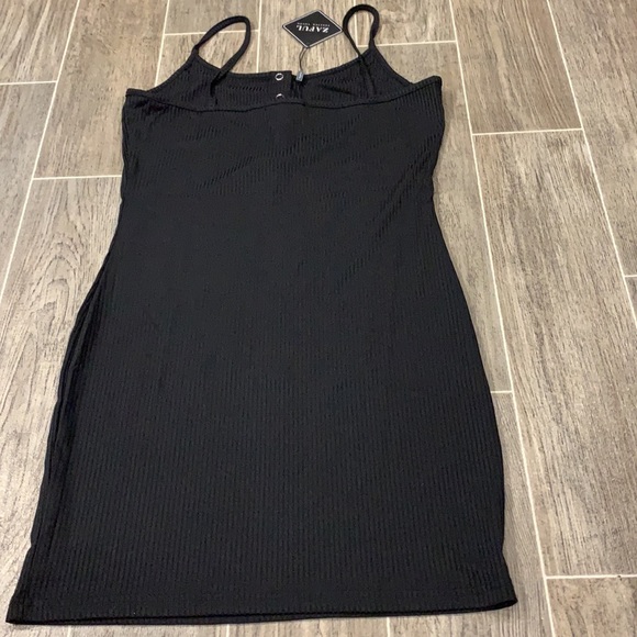 NWT Black Ribbed Henley Bodycon - Picture 4 of 5